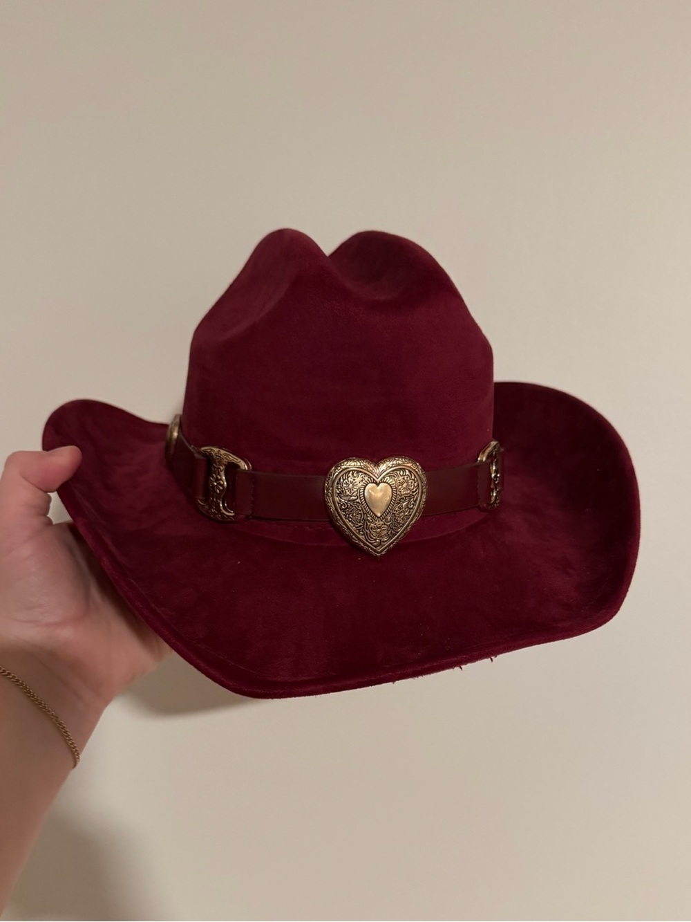 RARE Urban Outfitters Heart Belt Cowboy Hat, Maroon, NWOT